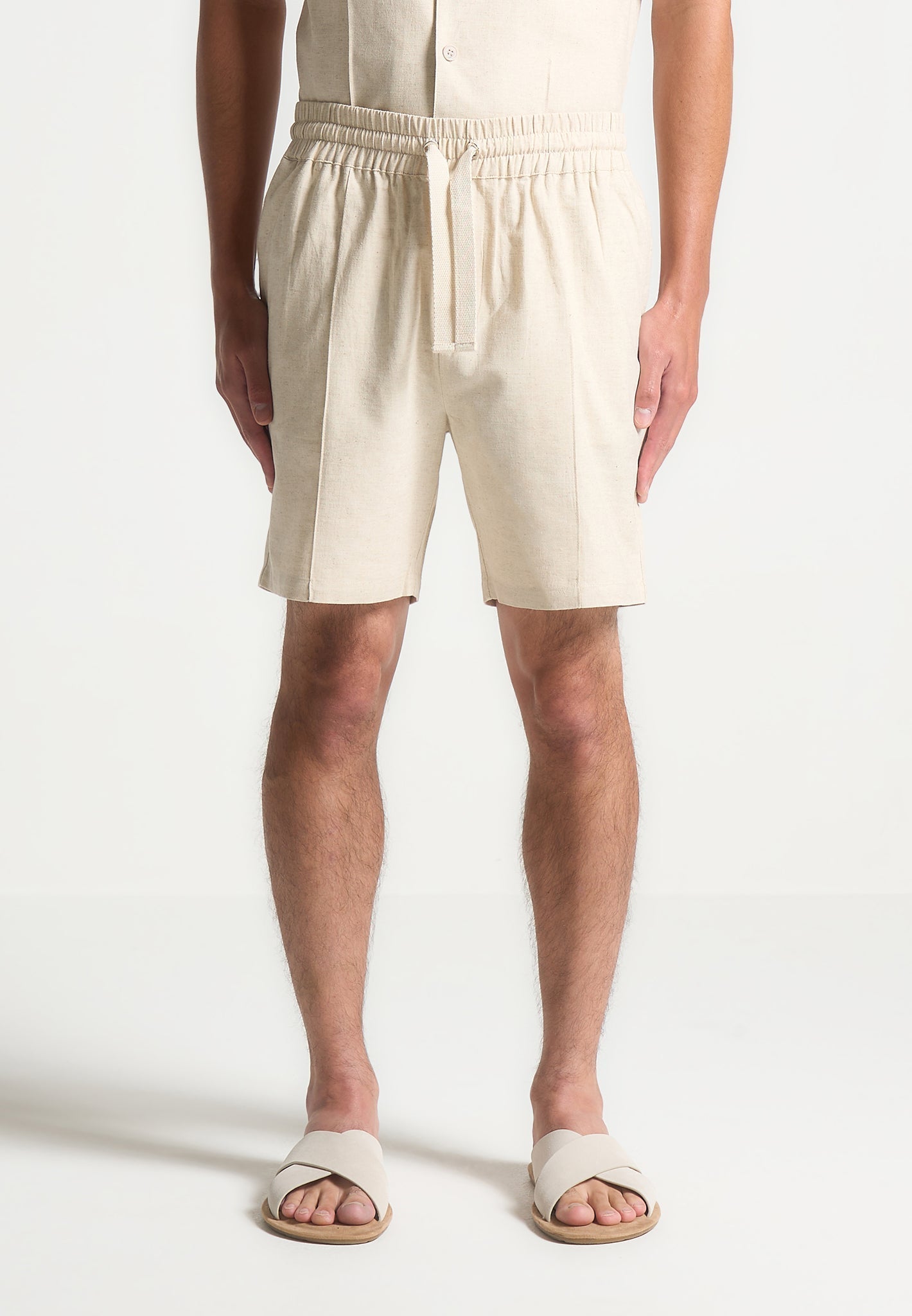 Linen Pintuck Shorts - Natural